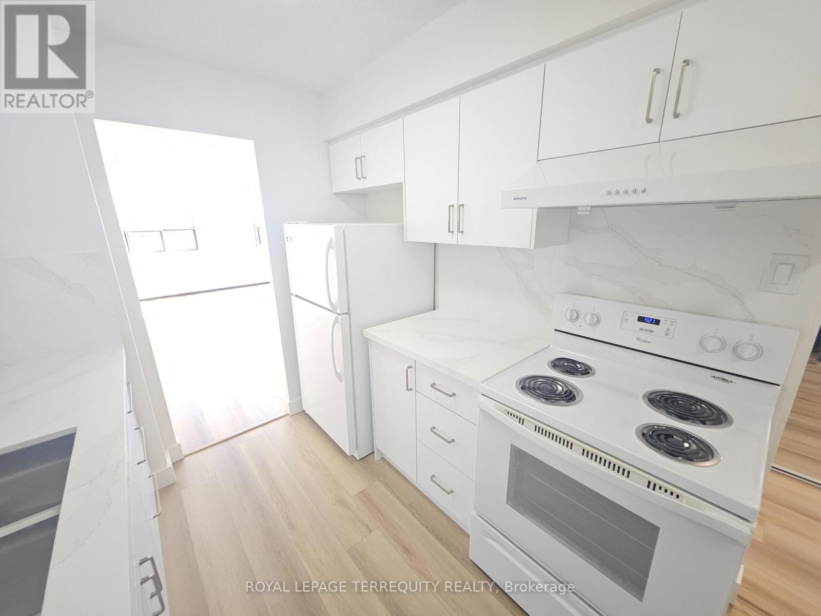 311 - 25 Sunrise Avenue, Toronto, Ontario  M4A 2S2 - Photo 9 - C13869034