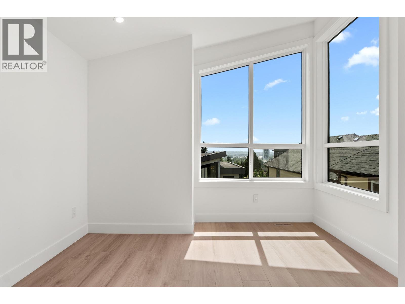 104 753 Edgar Avenue, Coquitlam, British Columbia  V3J 2J3 - Photo 13 - R3172969
