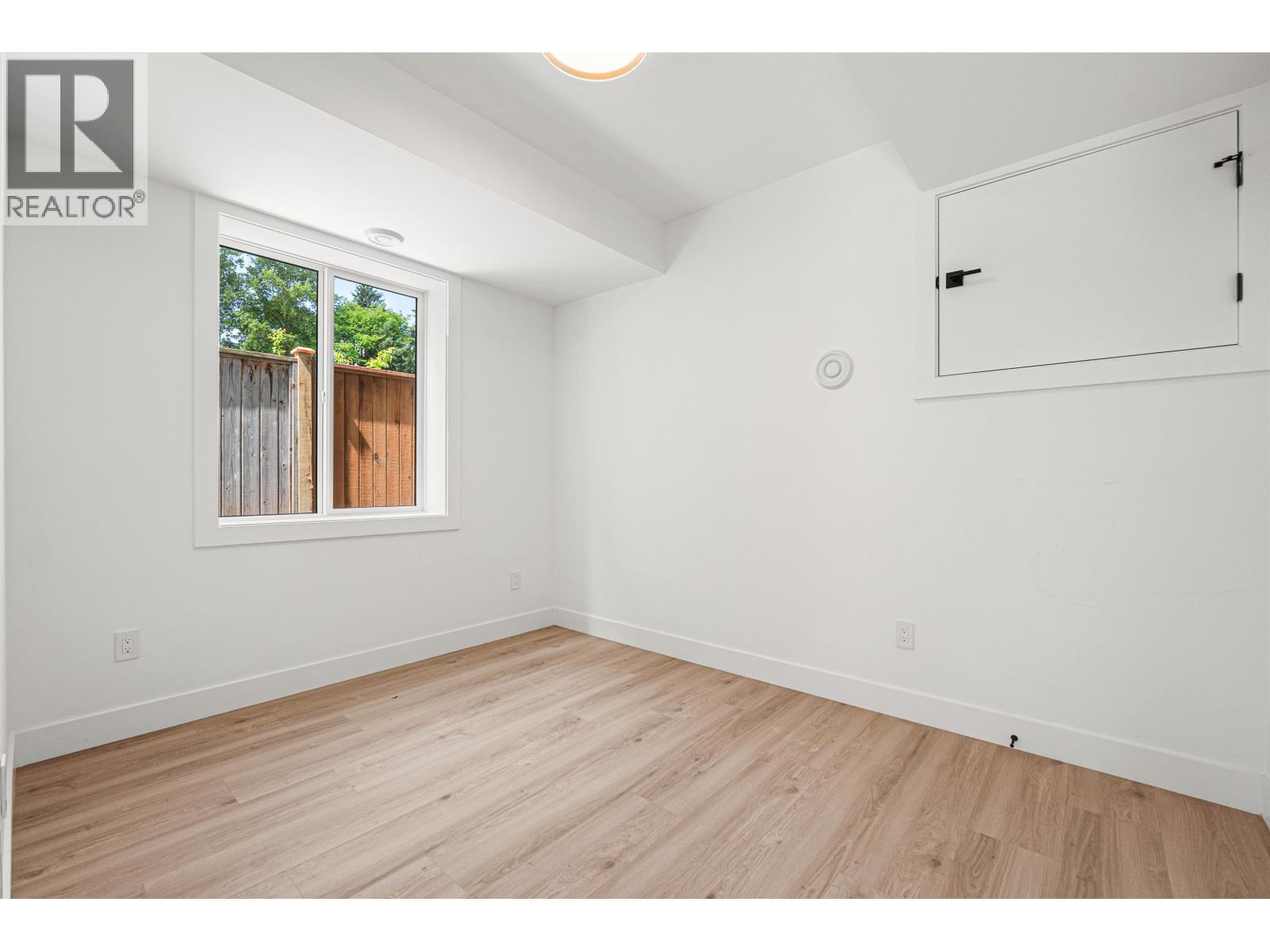 104 753 Edgar Avenue, Coquitlam, British Columbia  V3J 2J3 - Photo 20 - R3172969