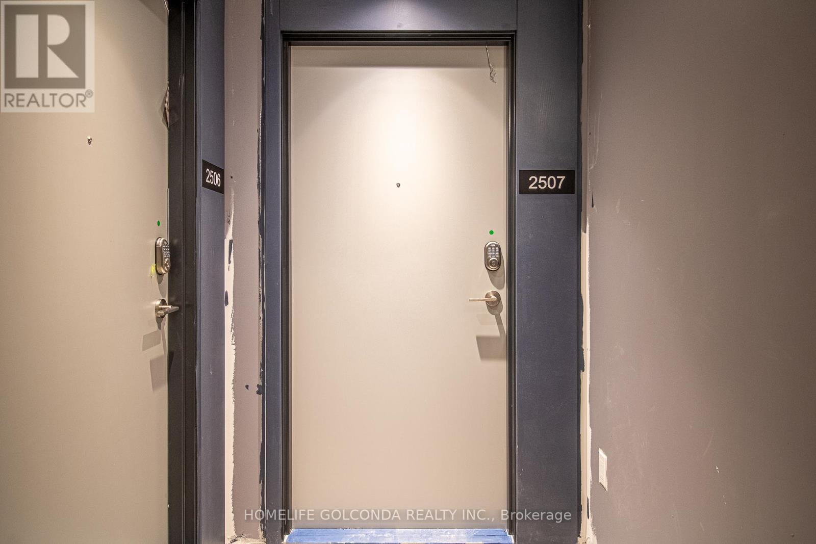 2507 - 30 Upper Mall Way, Vaughan, Ontario  L4J 0L7 - Photo 5 - N13868958