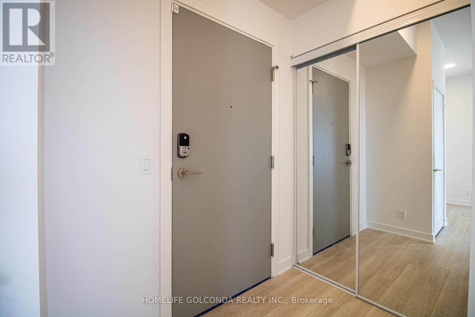 2507 - 30 Upper Mall Way, Vaughan, Ontario  L4J 0L7 - Photo 6 - N13868958
