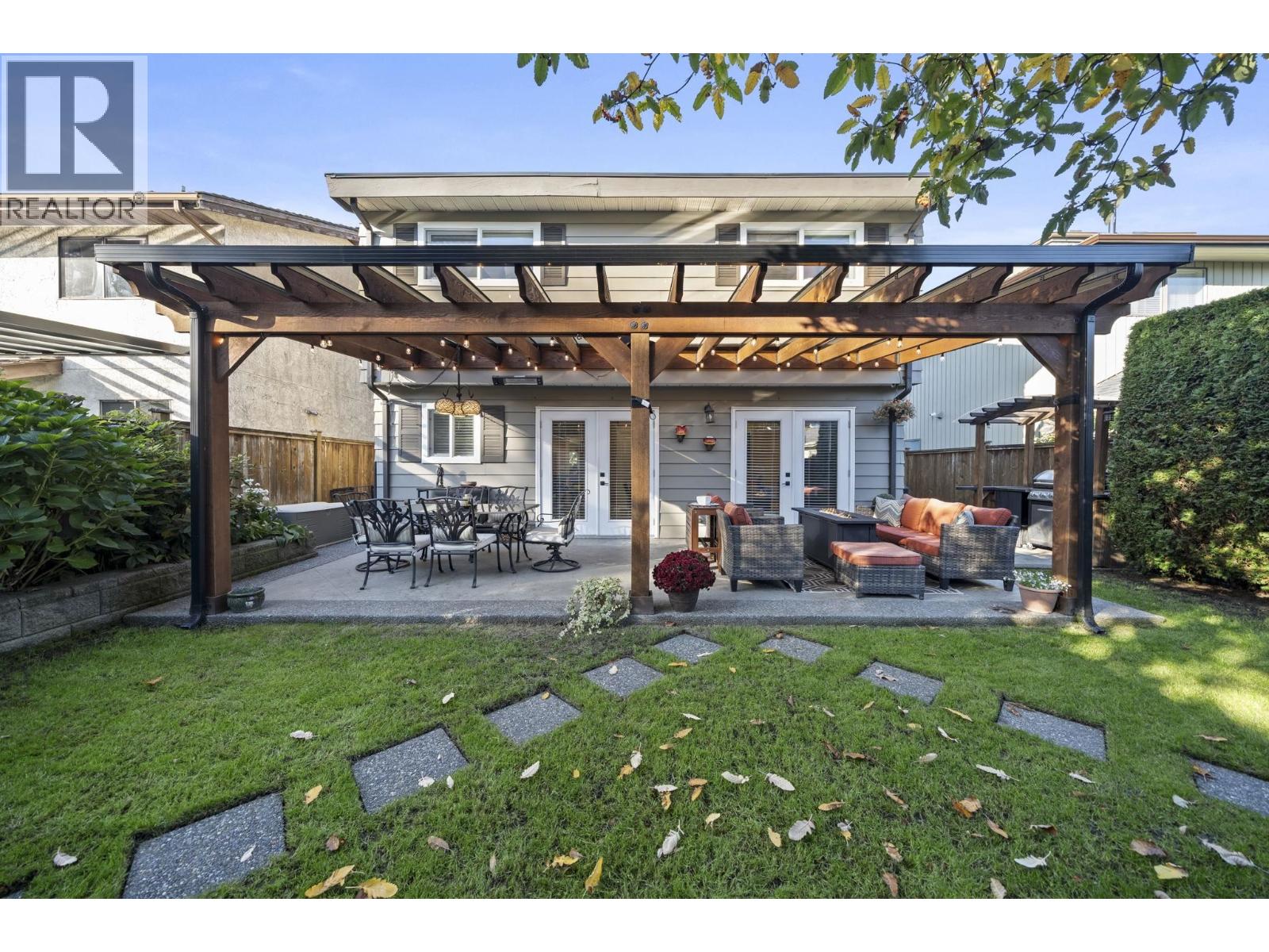 4326 BONAVISTA DRIVE