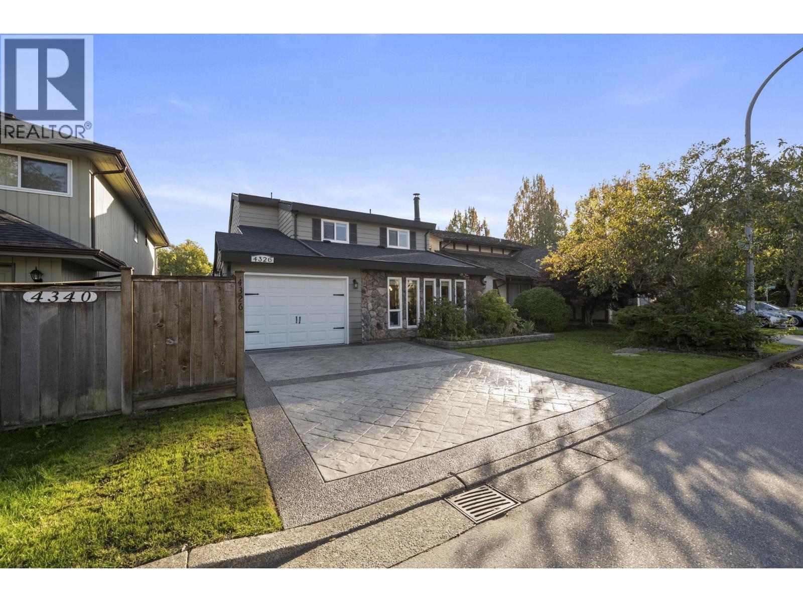 4326 BONAVISTA DRIVE