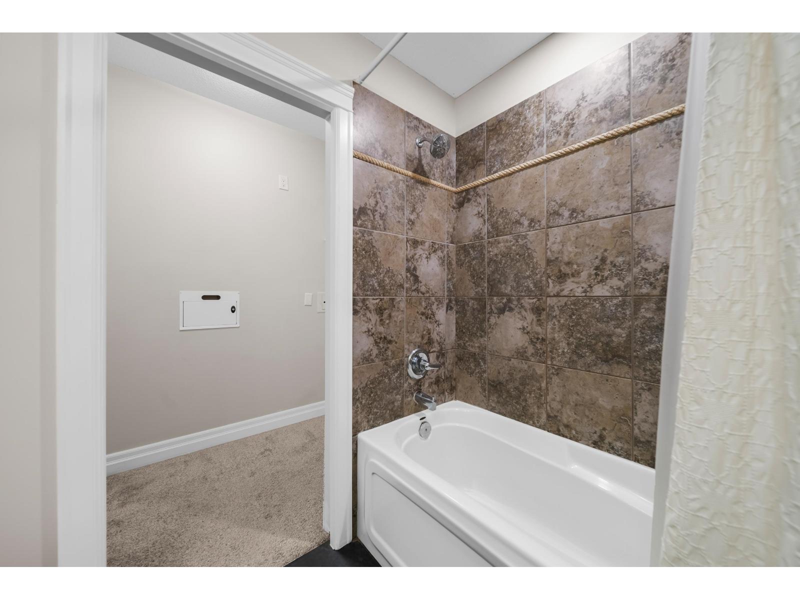 105C 45595 TAMIHI WAY|Garrison Crossing