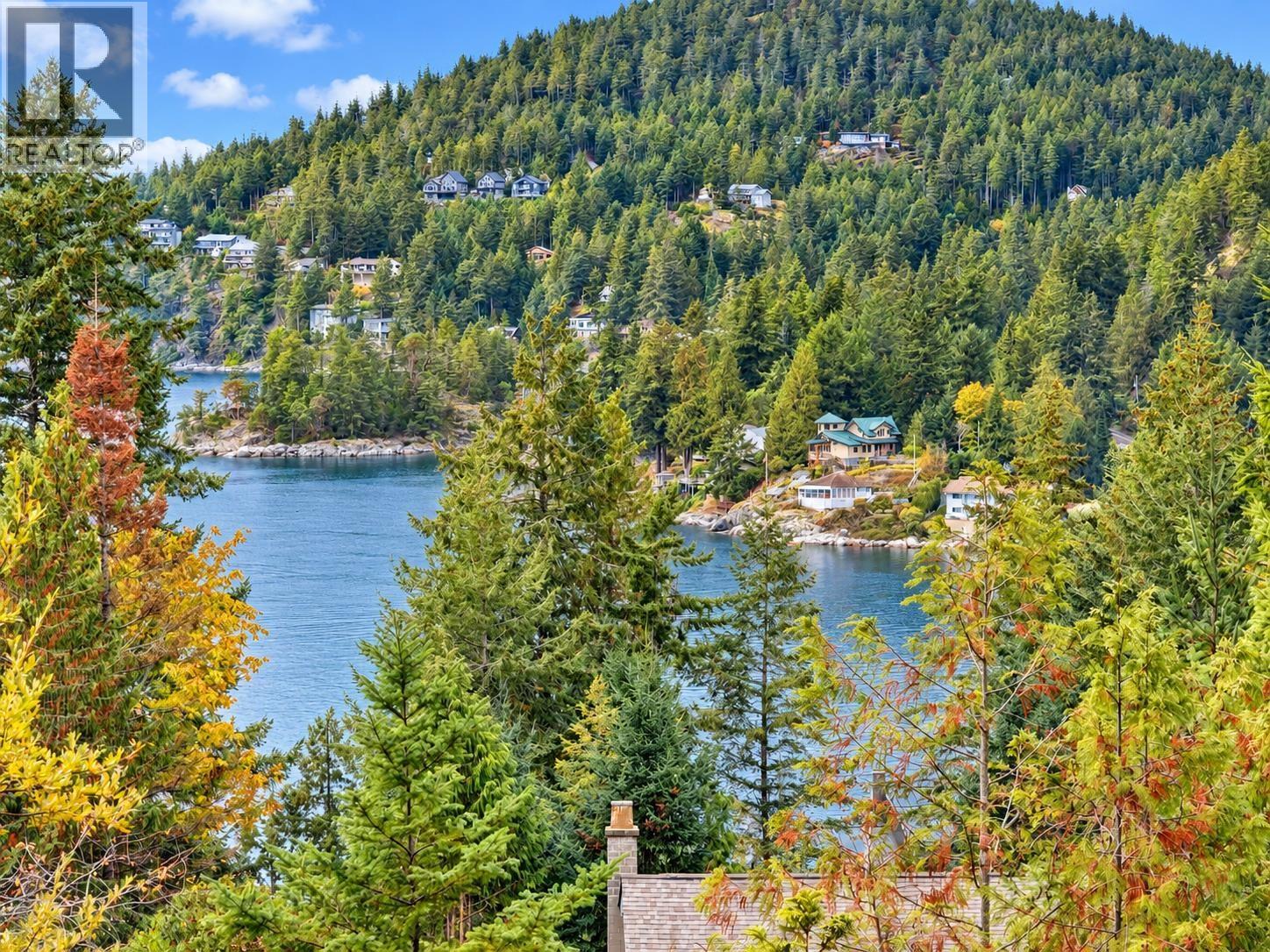 4517 Pollock Road, Pender Harbour, British Columbia  V0N 2H1 - Photo 6 - R3172845