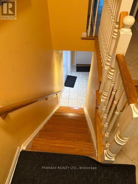 2 Paper Birch Road, Brampton, Ontario  L6P 2J9 - Photo 2 - W13868944