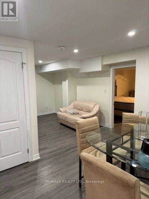 2 Paper Birch Road, Brampton, Ontario  L6P 2J9 - Photo 7 - W13868944