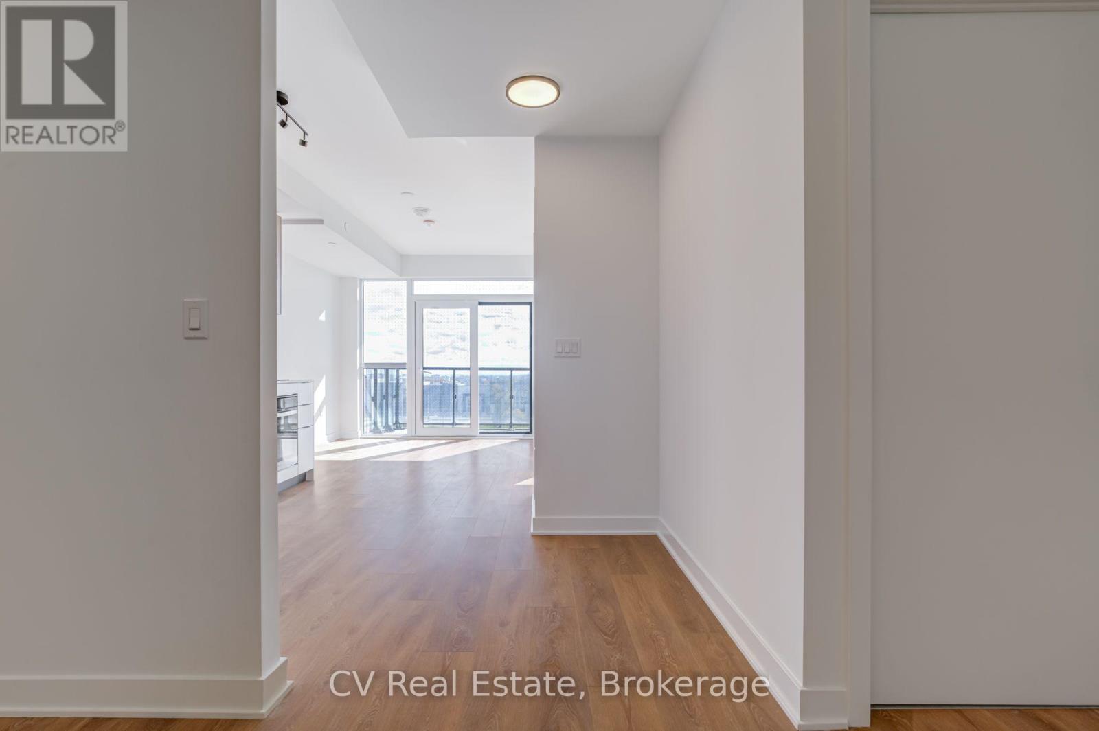 407 - 1037 The Queensway, Toronto, Ontario  M8Z 6C7 - Photo 3 - W13868972