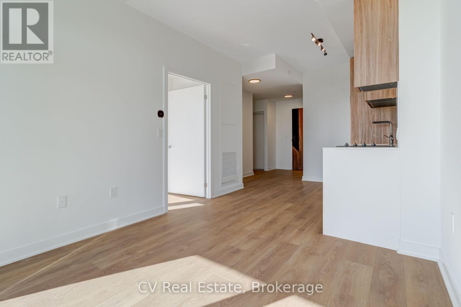407 - 1037 The Queensway, Toronto, Ontario  M8Z 6C7 - Photo 9 - W13868972