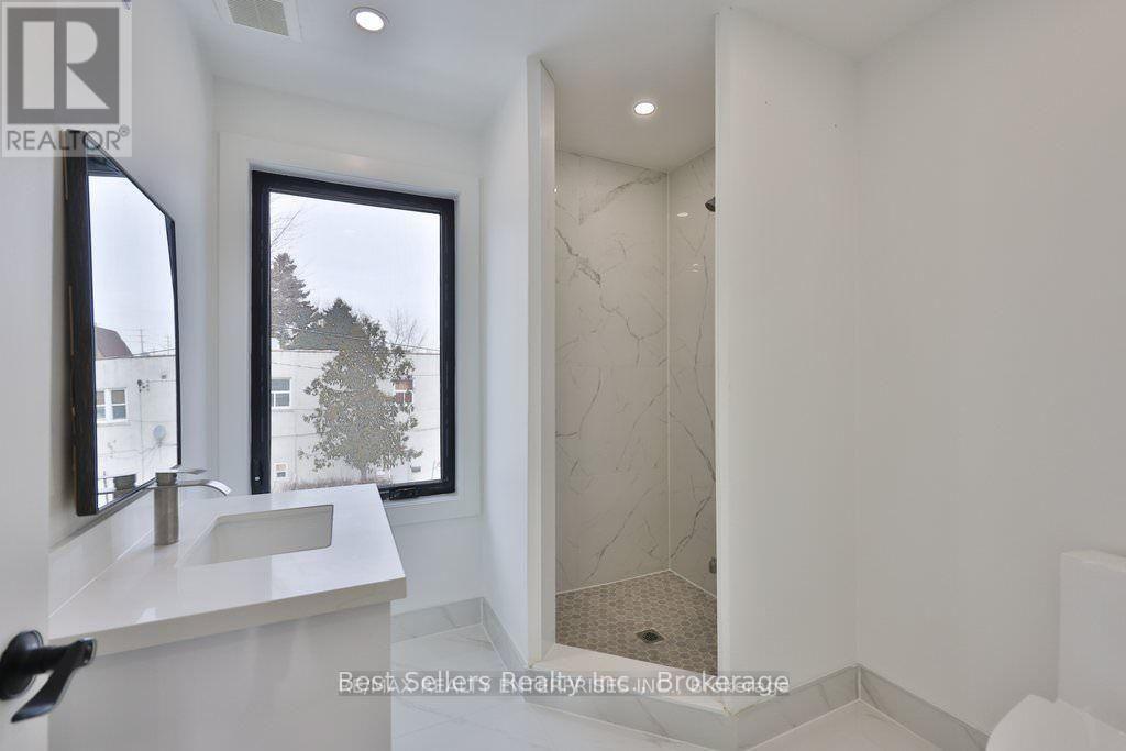 2 - 172 Royal York Road, Toronto, Ontario  M8V 2V4 - Photo 12 - W13868996