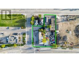 983* KING STREET E, Kitchener, Ontario