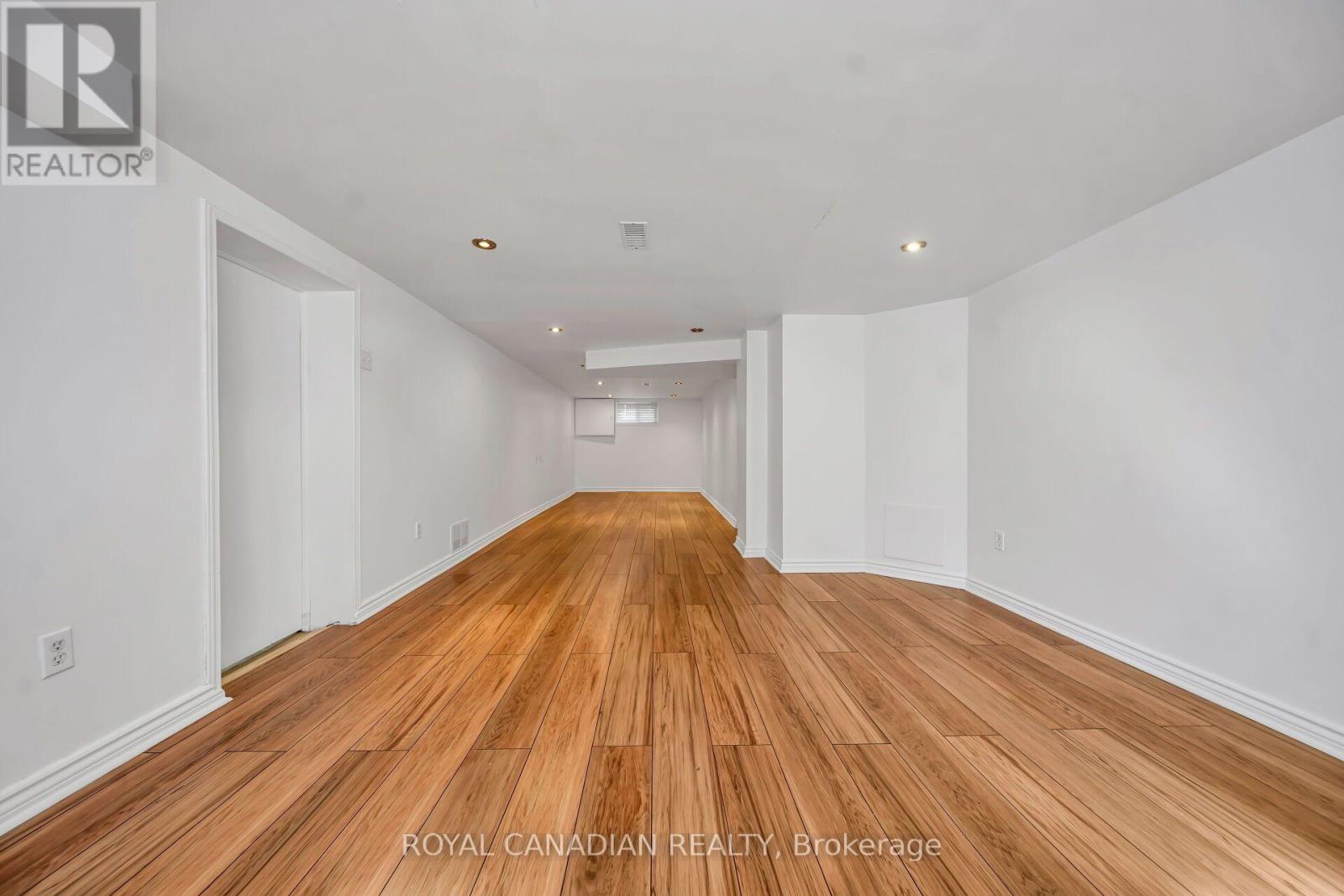 457 Dumfries Avenue, Kitchener, Ontario  N2H 2E9 - Photo 34 - X13869006