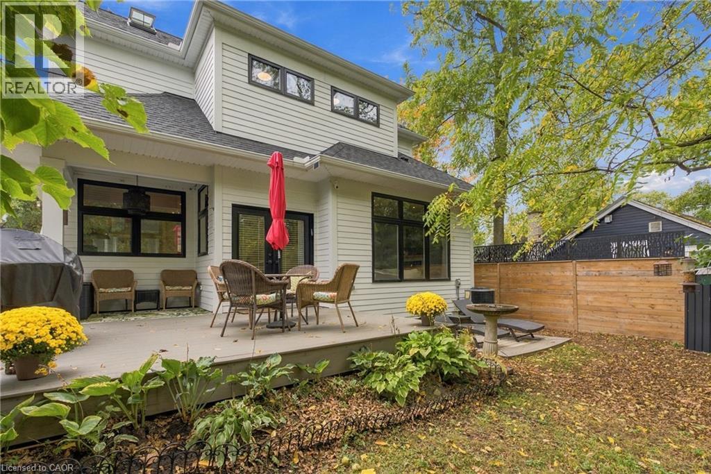 11 Wilberforce Avenue, Niagara-On-The-Lake, Ontario  L0S 1J0 - Photo 4 - 40869525