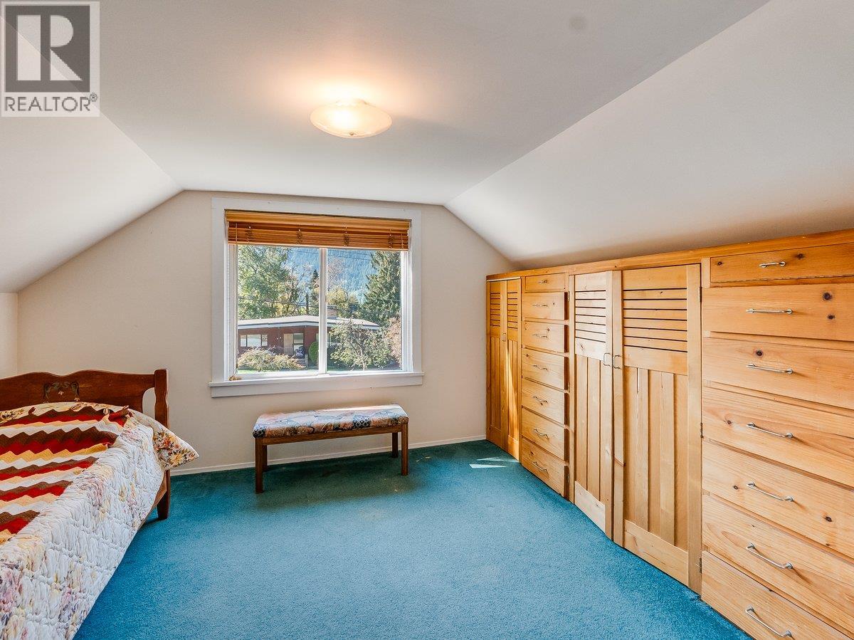 904 Fifth Street, Nelson, British Columbia V1L 2X8 - Photo 27 - 10402421
