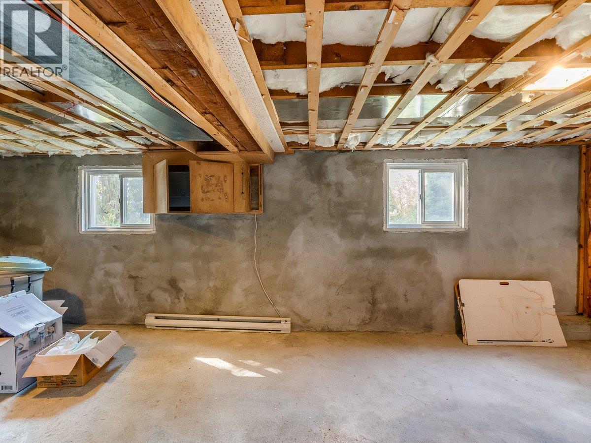 904 Fifth Street, Nelson, British Columbia V1L 2X8 - Photo 40 - 10402421
