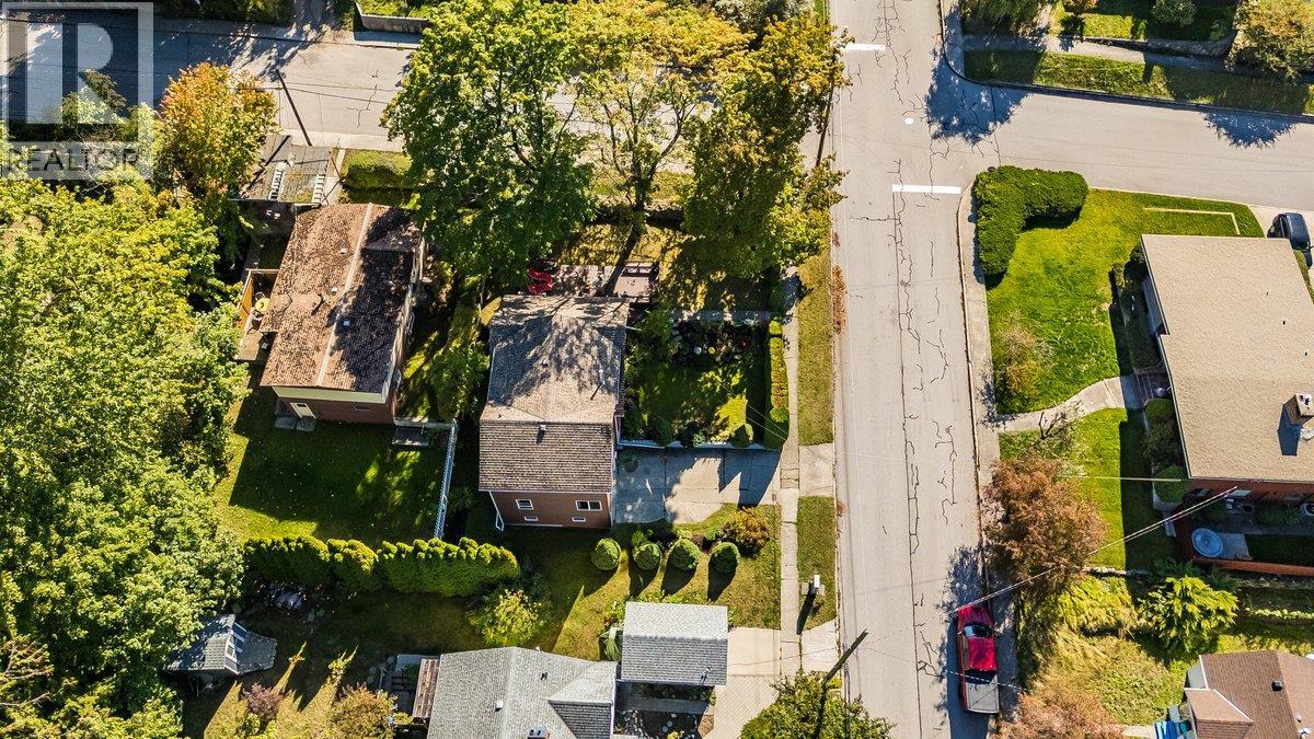 904 Fifth Street, Nelson, British Columbia V1L 2X8 - Photo 56 - 10402421