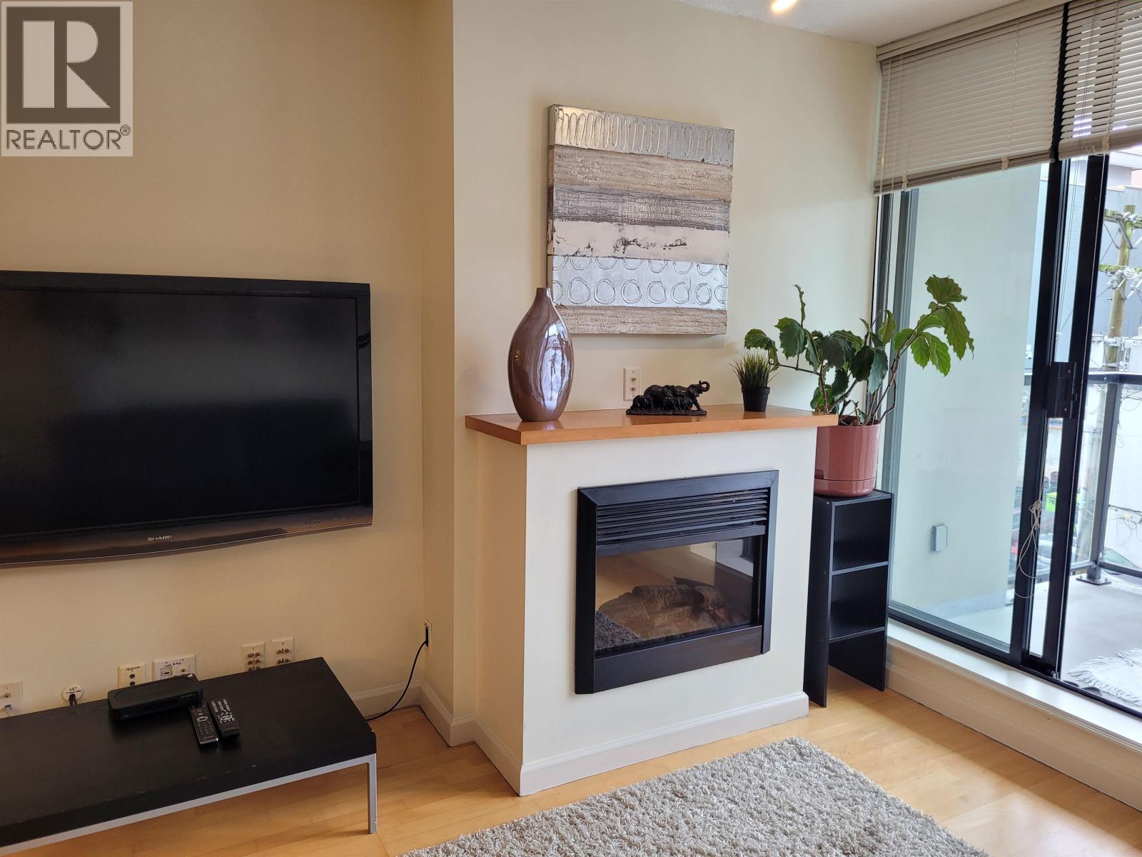 408 610 Victoria Street, New Westminster, British Columbia  V3M 0A5 - Photo 11 - R3169236