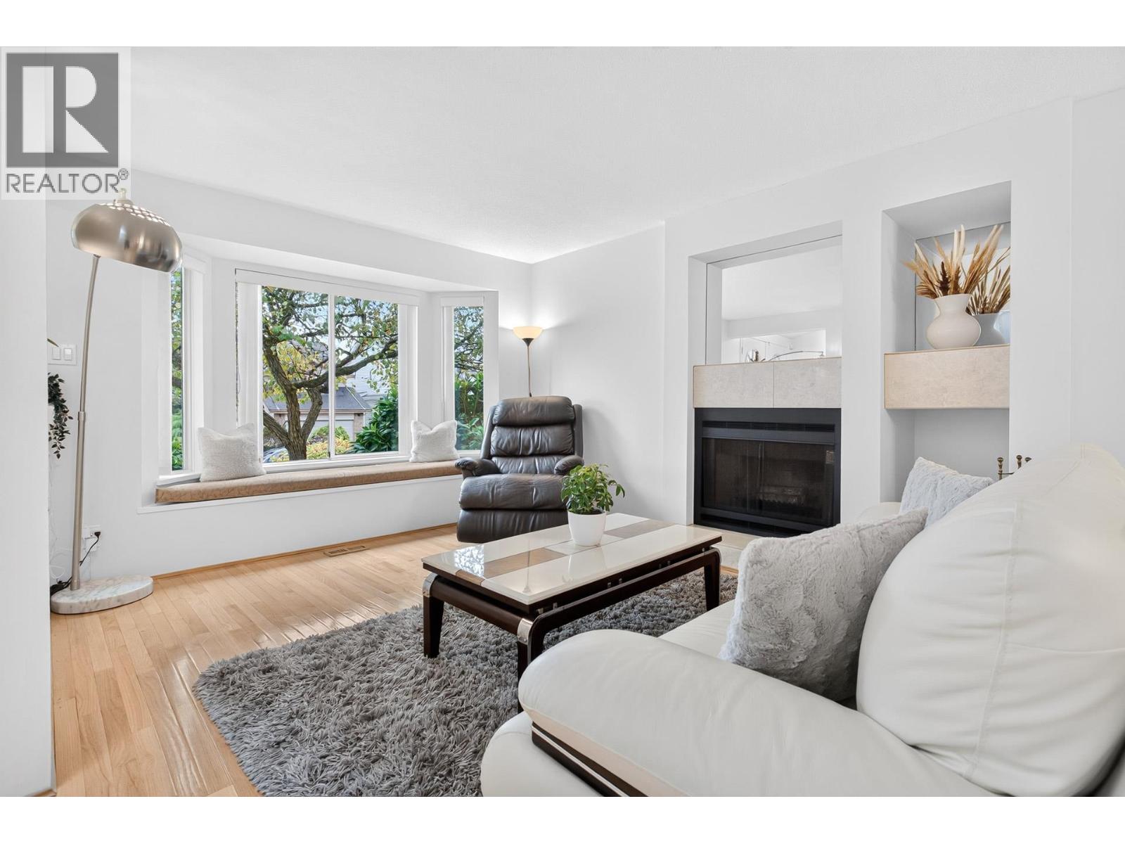 1189 Durant Drive, Coquitlam, British Columbia  V3B 6R3 - Photo 3 - R3172662