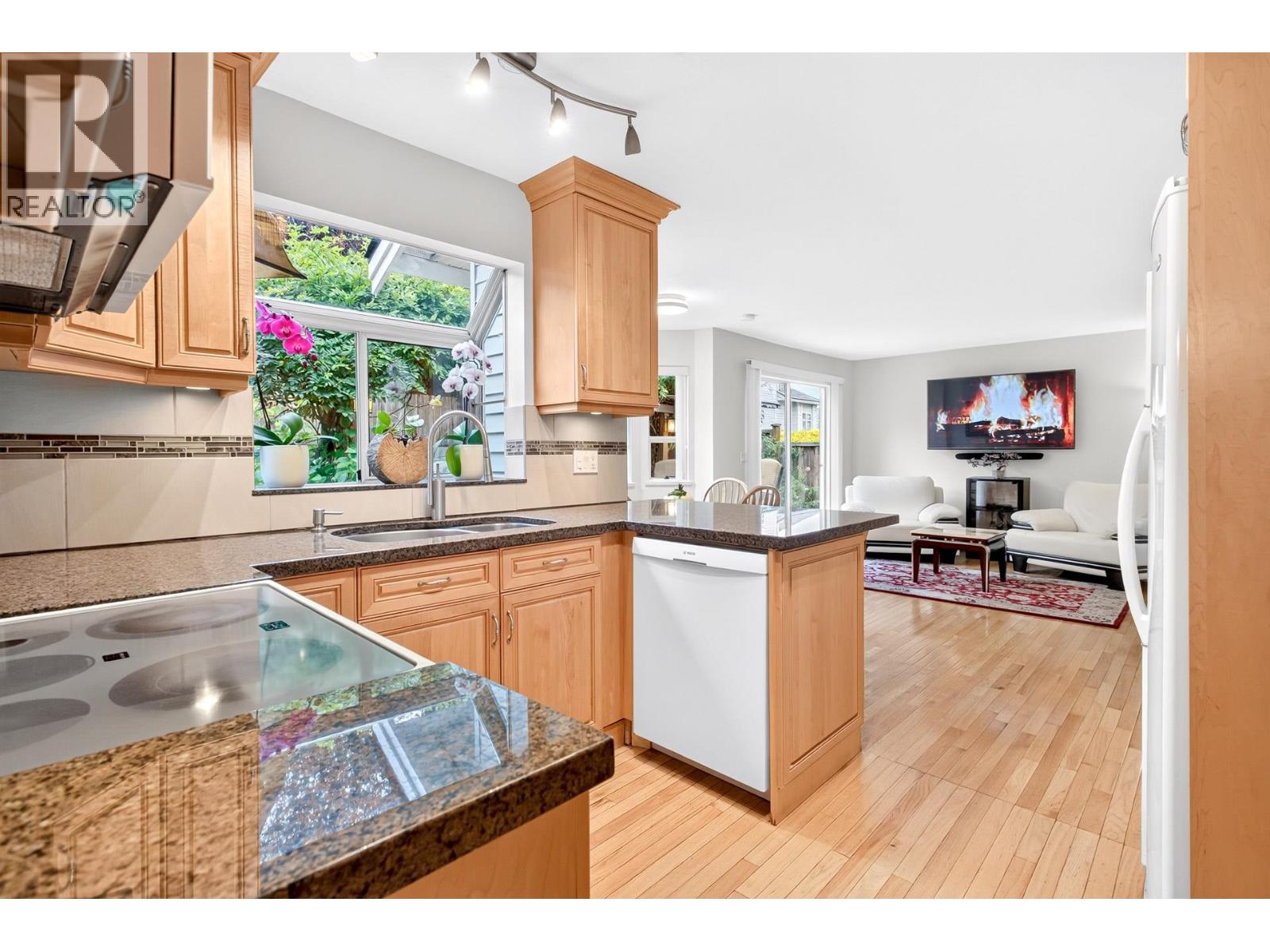 1189 Durant Drive, Coquitlam, British Columbia  V3B 6R3 - Photo 13 - R3172662