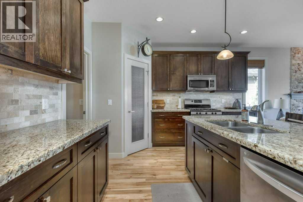 312 Crawford Close