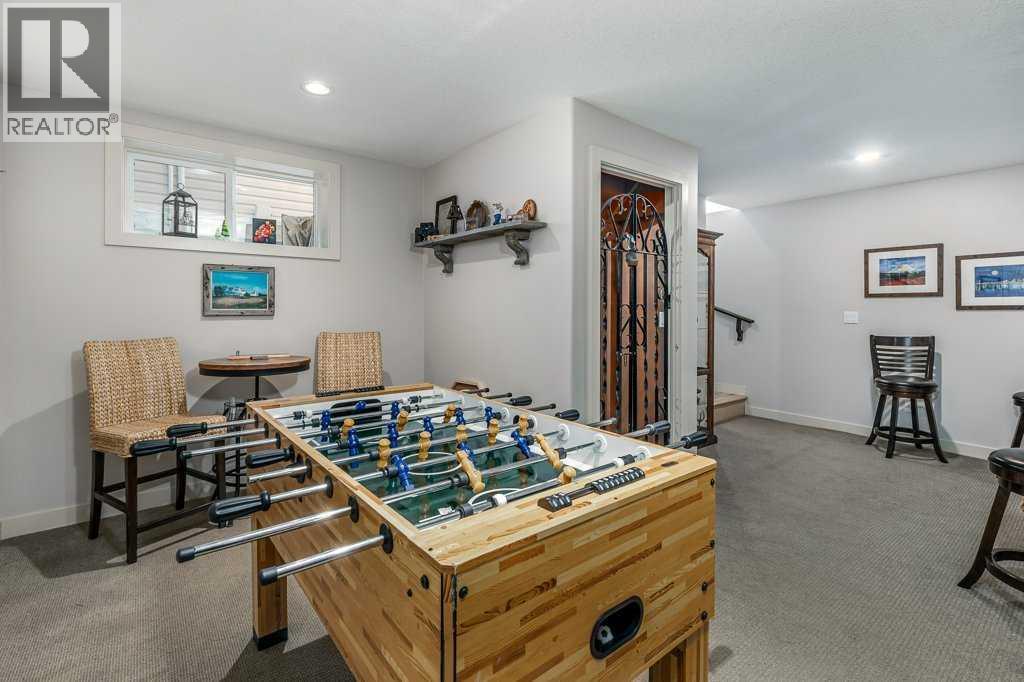 312 Crawford Close