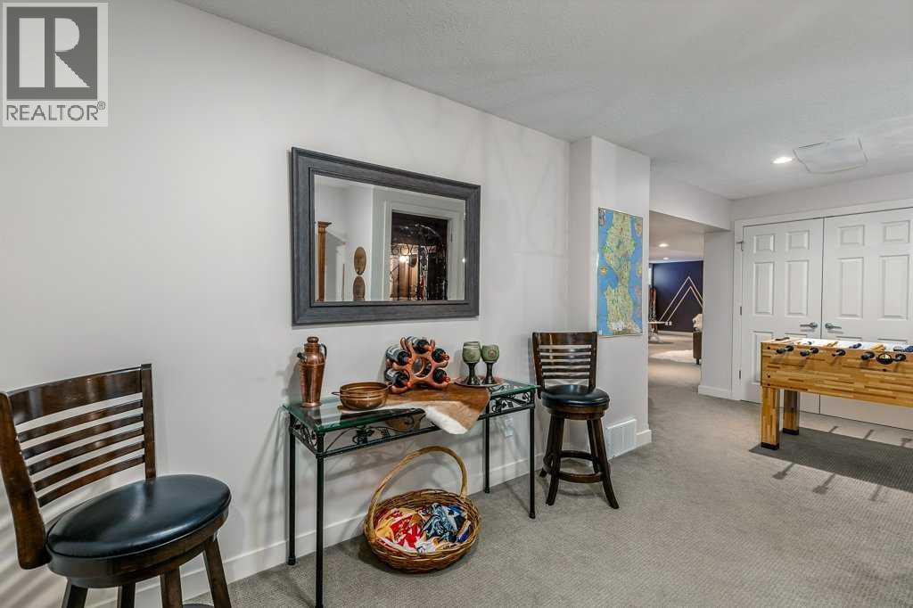 312 Crawford Close