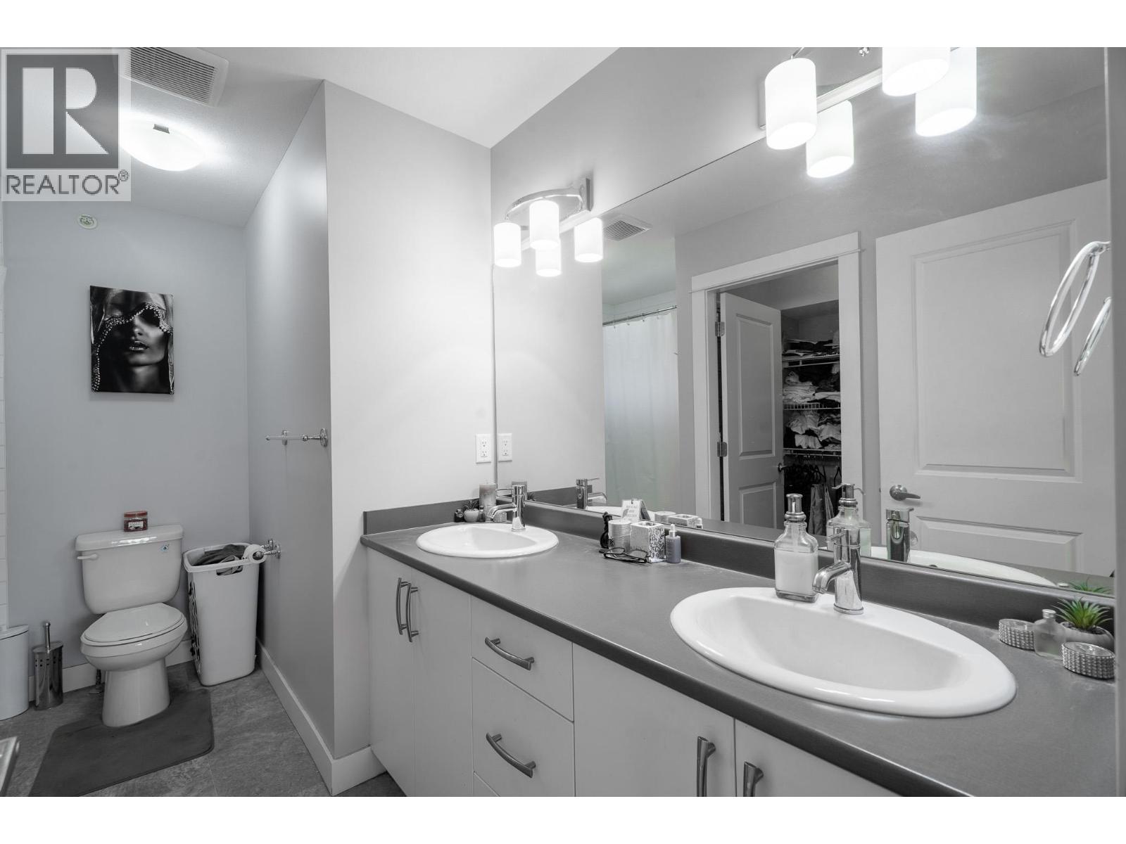 8800 DALLAS Drive Unit# 135