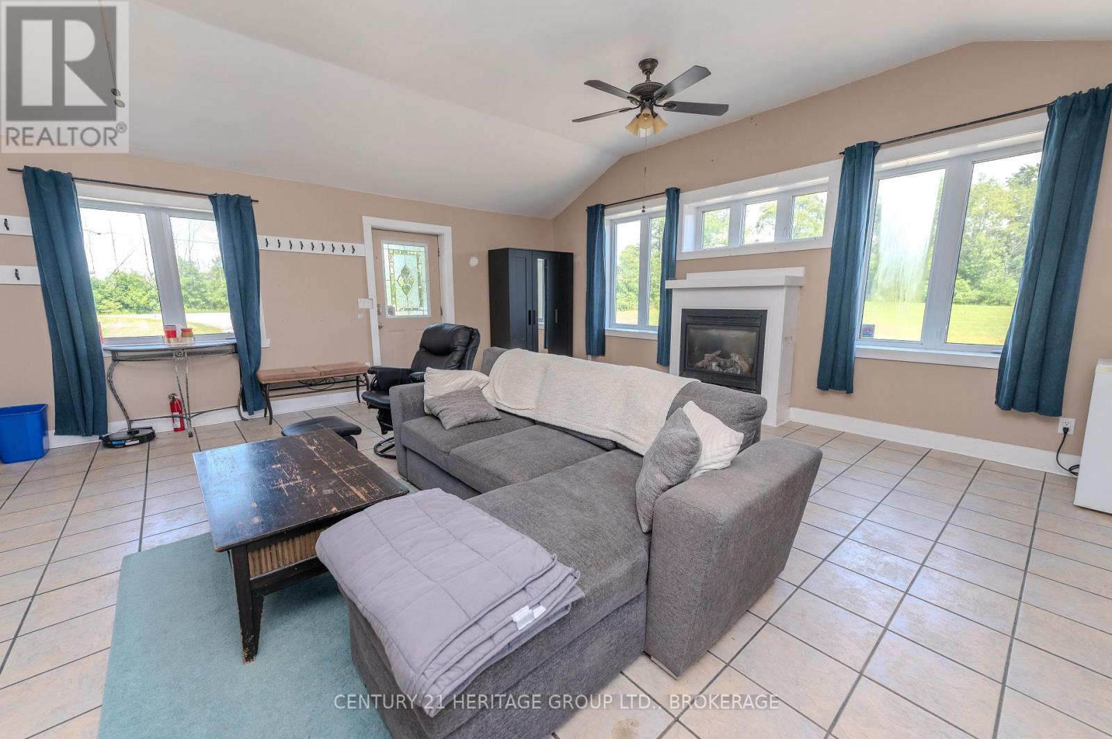 31 Station Road, Front Of Leeds & Seeleys Bay, Ontario  K7G 2V3 - Photo 6 - X13869140