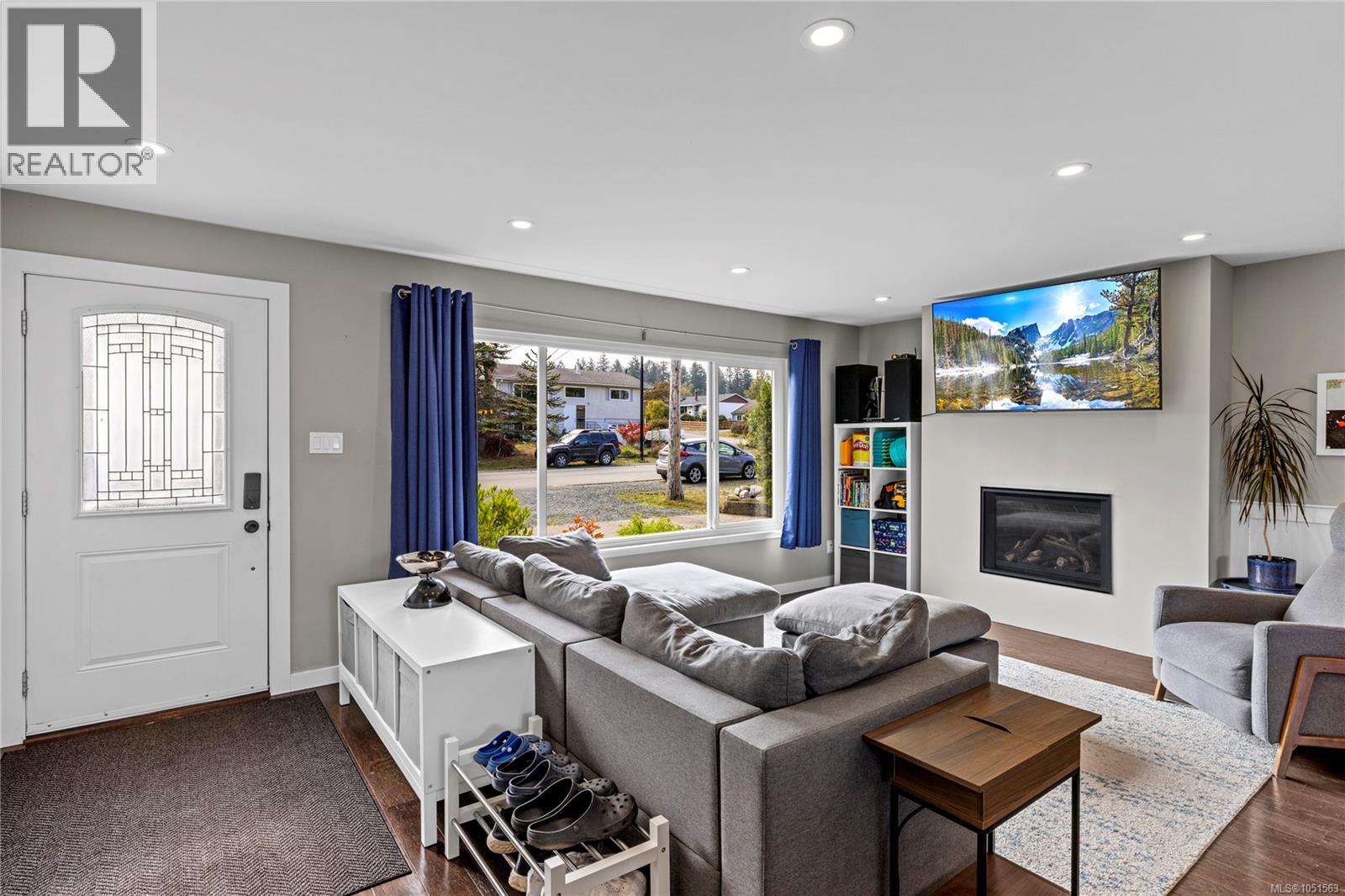 107 Moss Ave