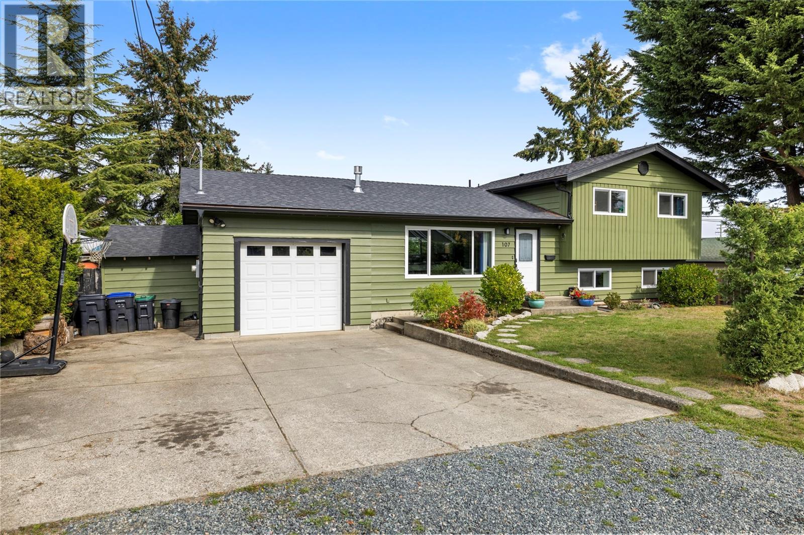 107 Moss Ave