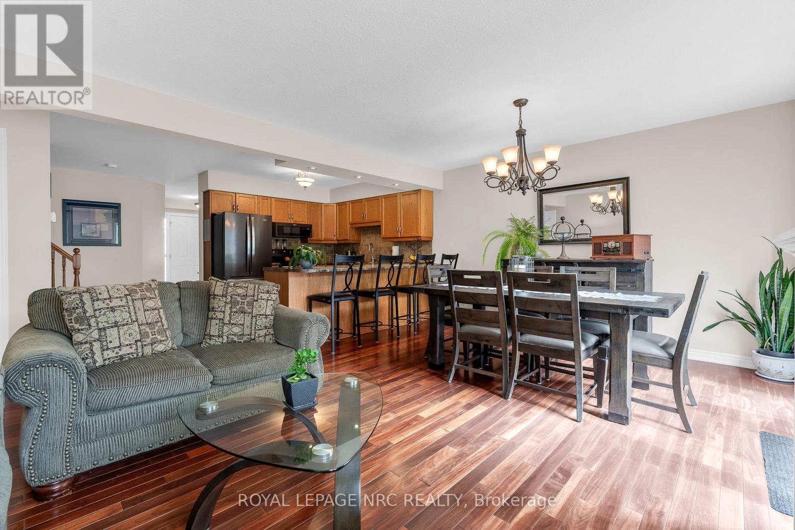 31 Thorold Road E, Welland, Ontario  L3C 3T3 - Photo 13 - X13869146