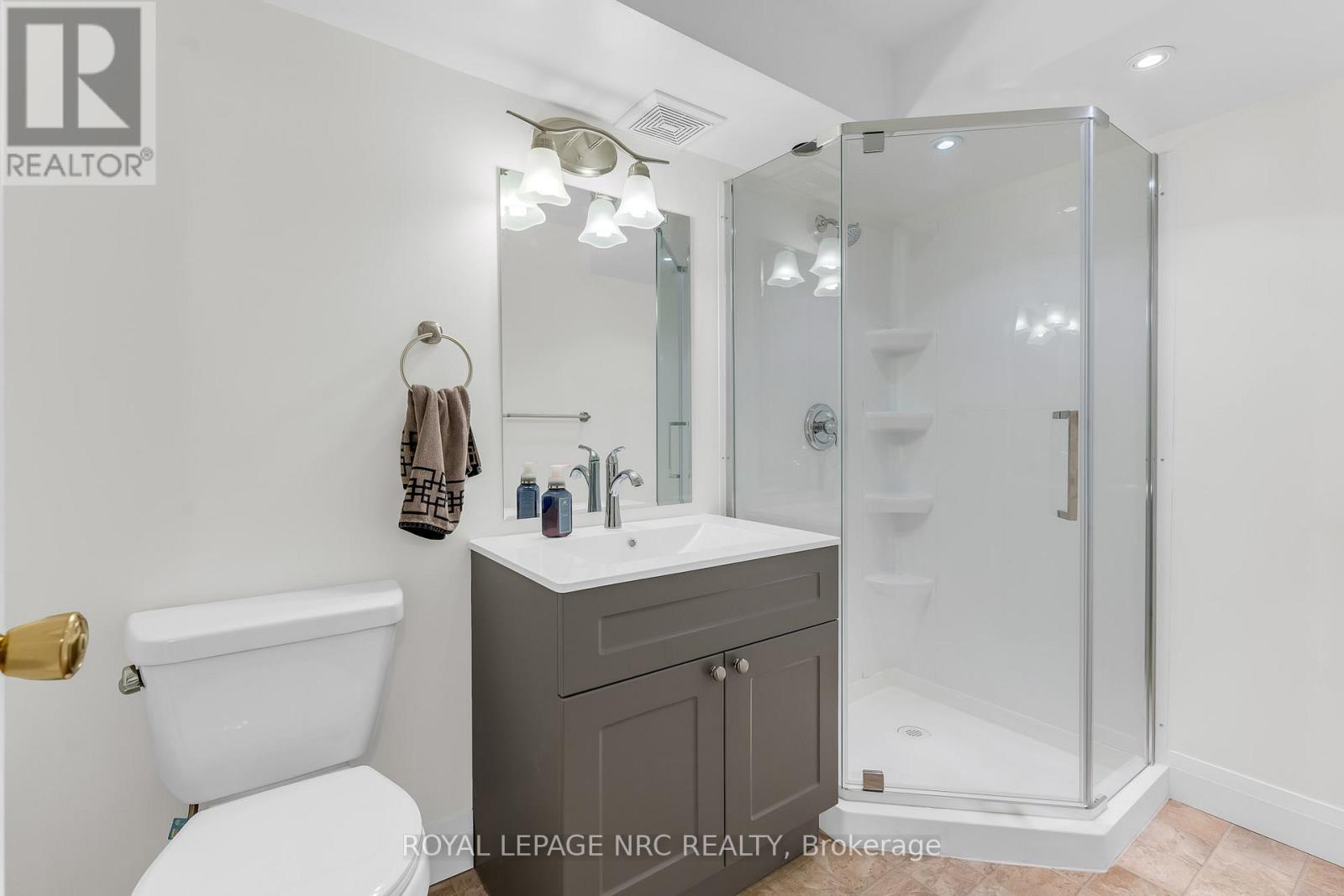 31 Thorold Road E, Welland, Ontario  L3C 3T3 - Photo 26 - X13869146