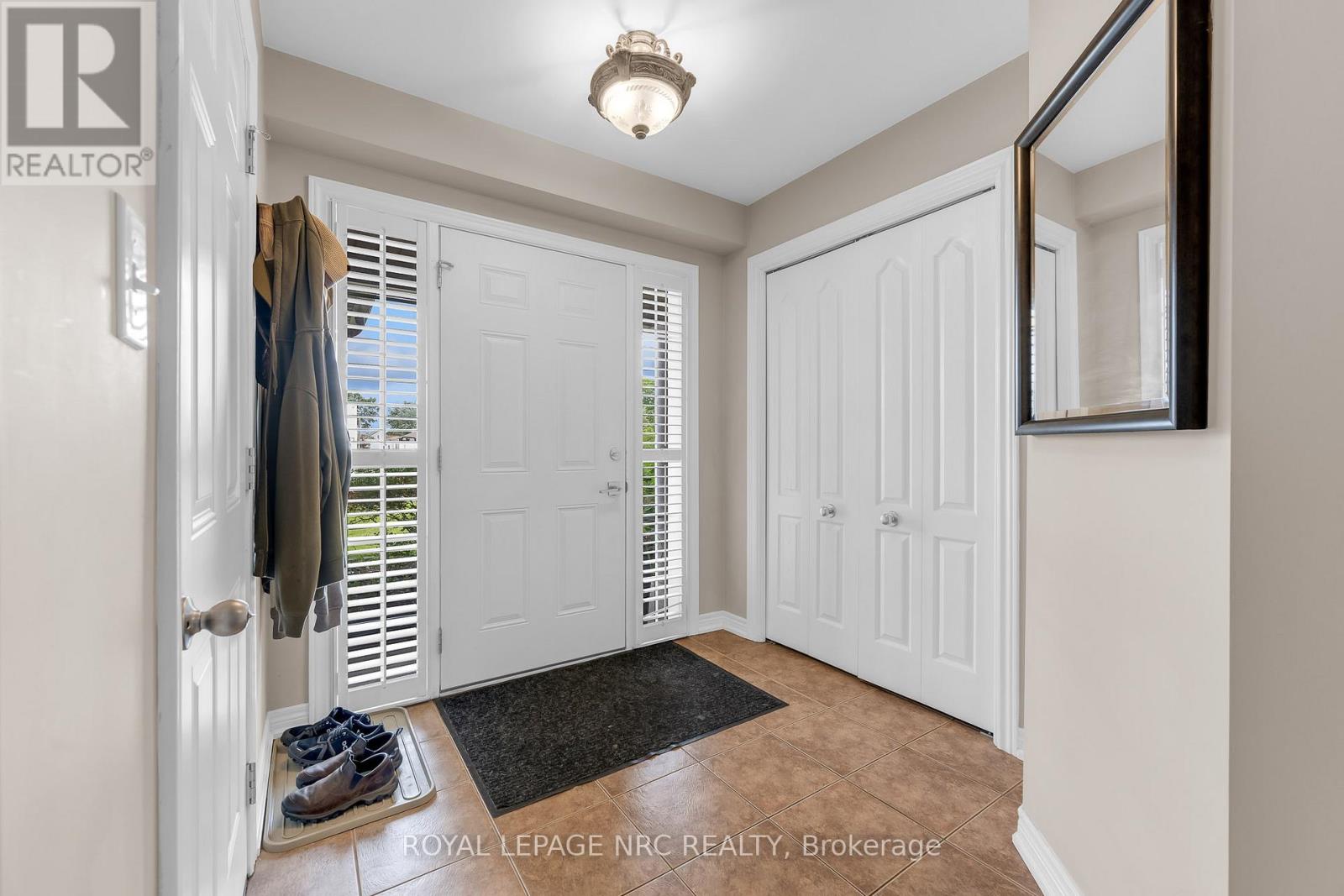 31 Thorold Road E, Welland, Ontario  L3C 3T3 - Photo 3 - X13869146