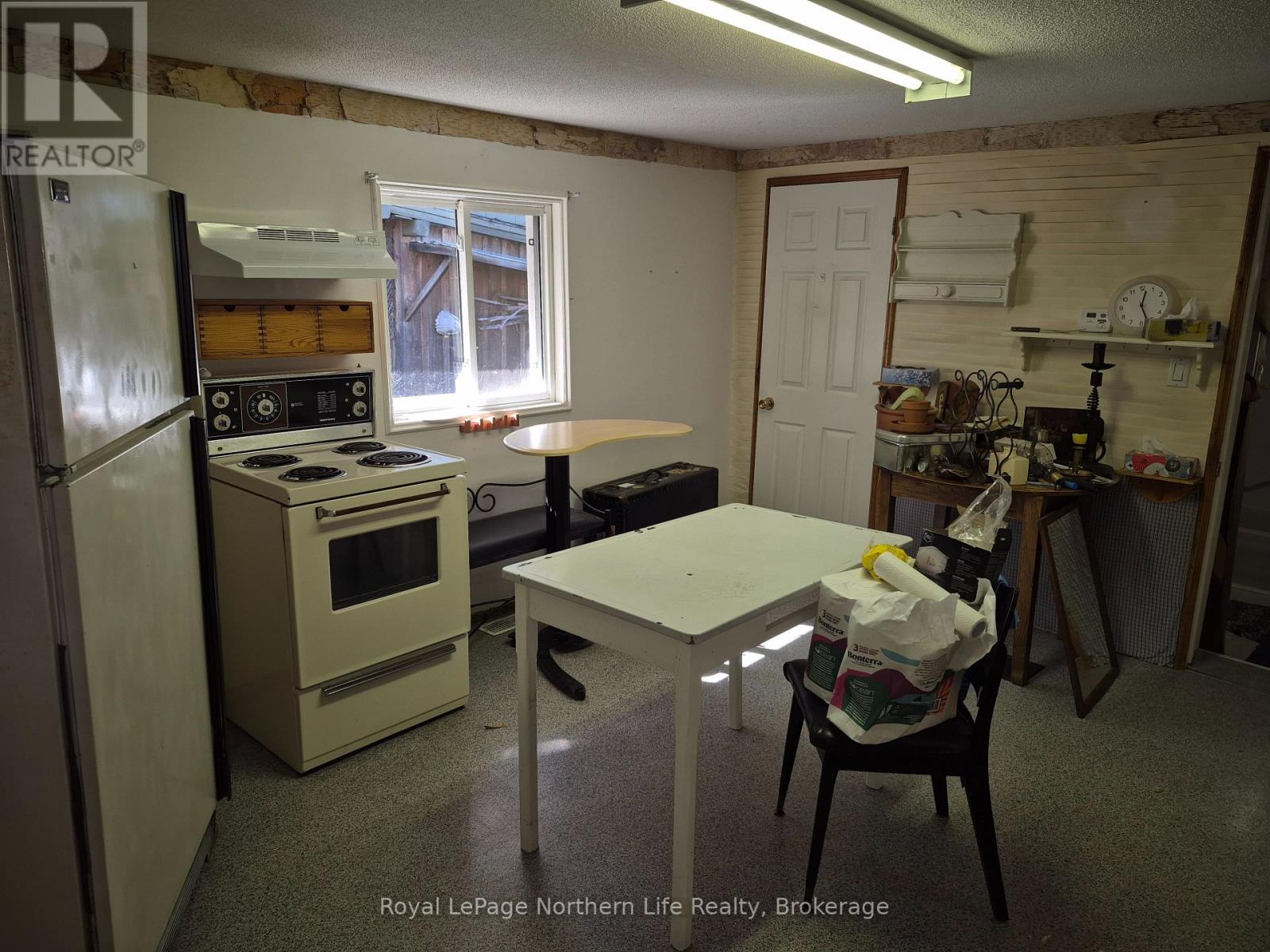 348b Poplar Street, Mattawa, Ontario  P0H 1V0 - Photo 3 - X13869200