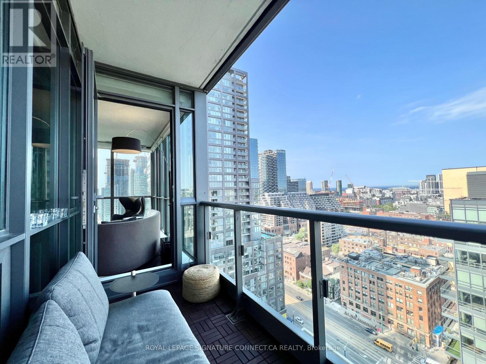 2107 - 8 Charlotte Street, Toronto, Ontario  M5V 0K4 - Photo 21 - C13869080