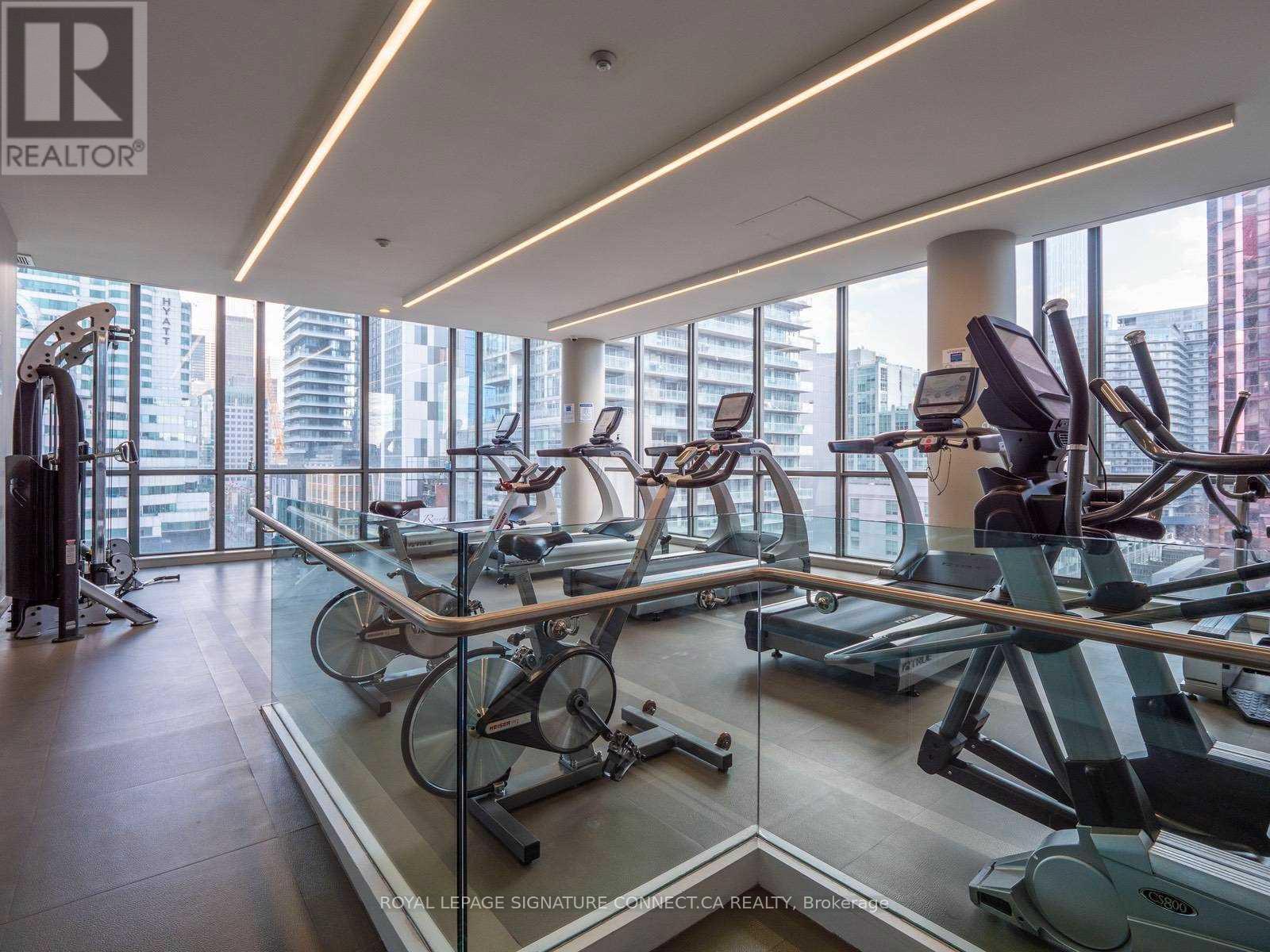 2107 - 8 Charlotte Street, Toronto, Ontario  M5V 0K4 - Photo 27 - C13869080