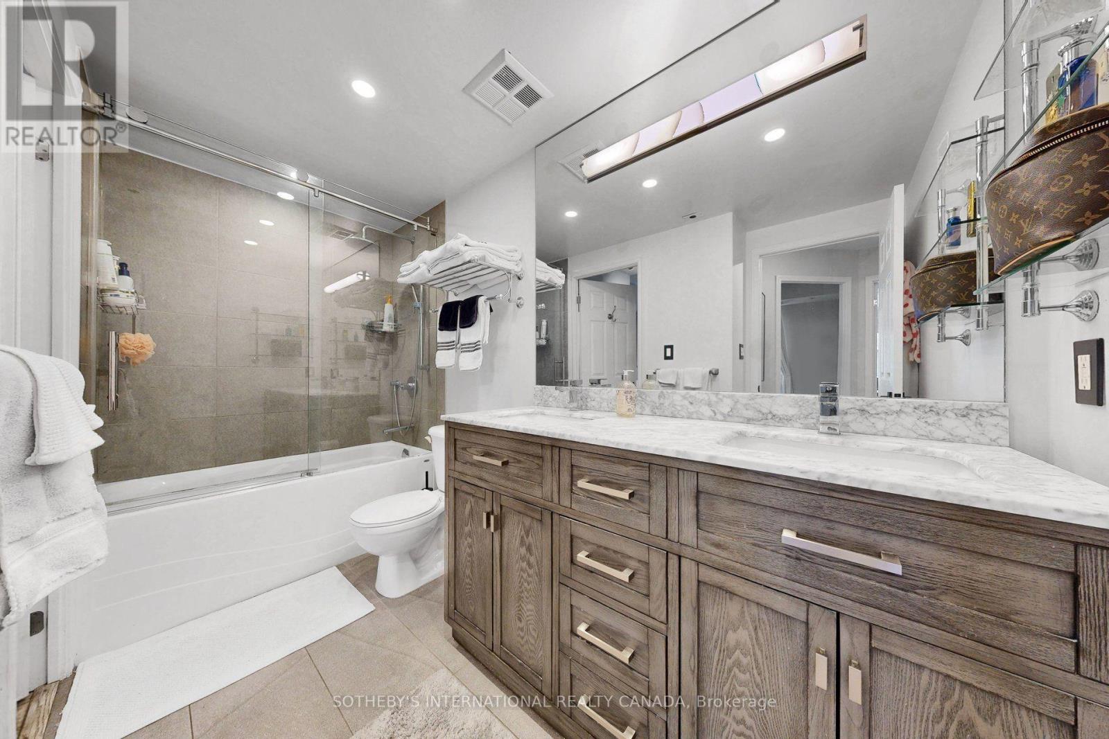 377 - 32 Stadium Road, Toronto, Ontario  M5V 3P4 - Photo 25 - C13869102