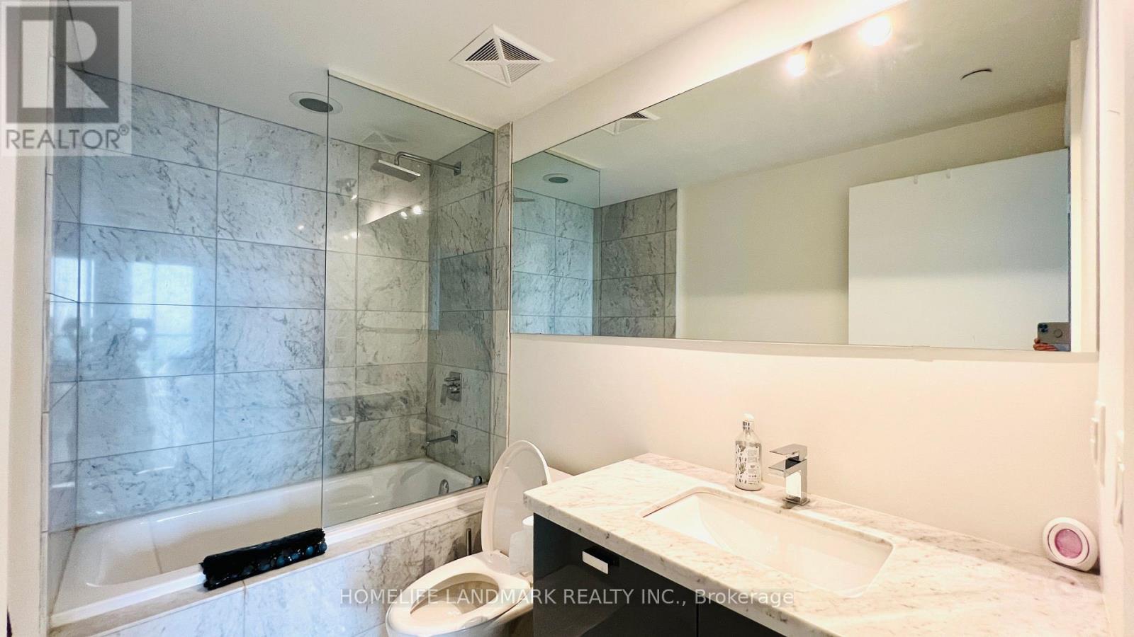 2503 - 32 Davenport Road, Toronto, Ontario  M5R 0B5 - Photo 11 - C13869232