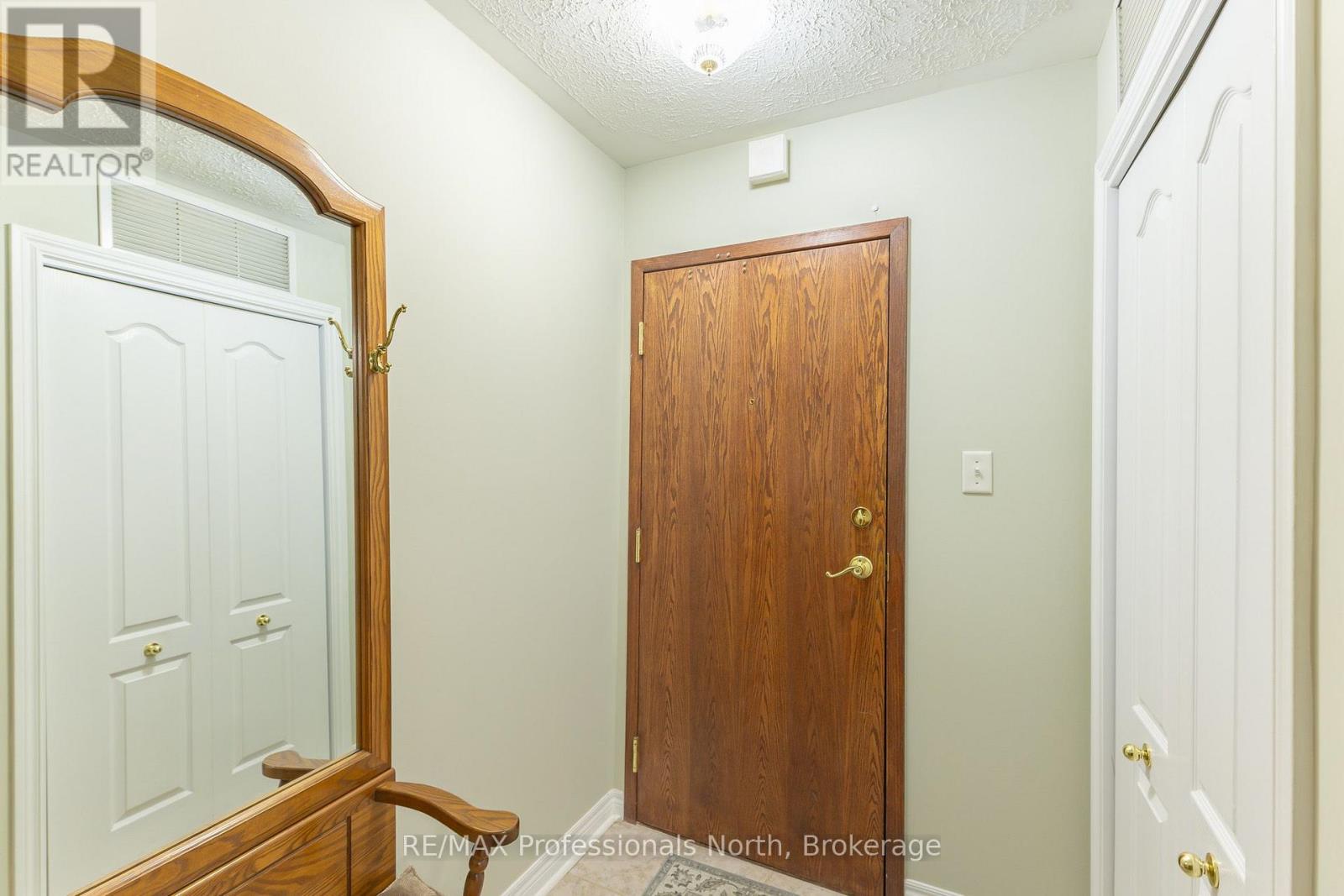 204 - 35 Dairy Lane W, Huntsville, Ontario  P1H 2L8 - Photo 5 - X13869144