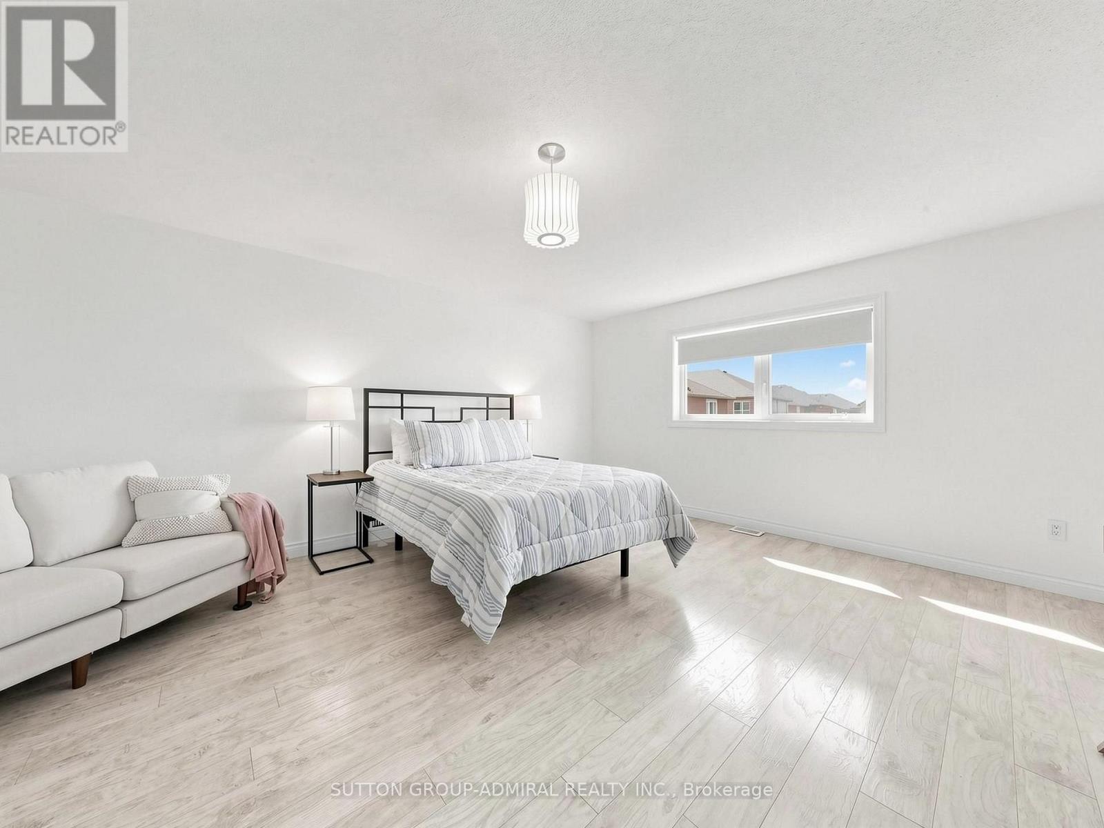 10 Silver Oaks Boulevard, Vaughan, Ontario  L4H 1X5 - Photo 13 - N13869046