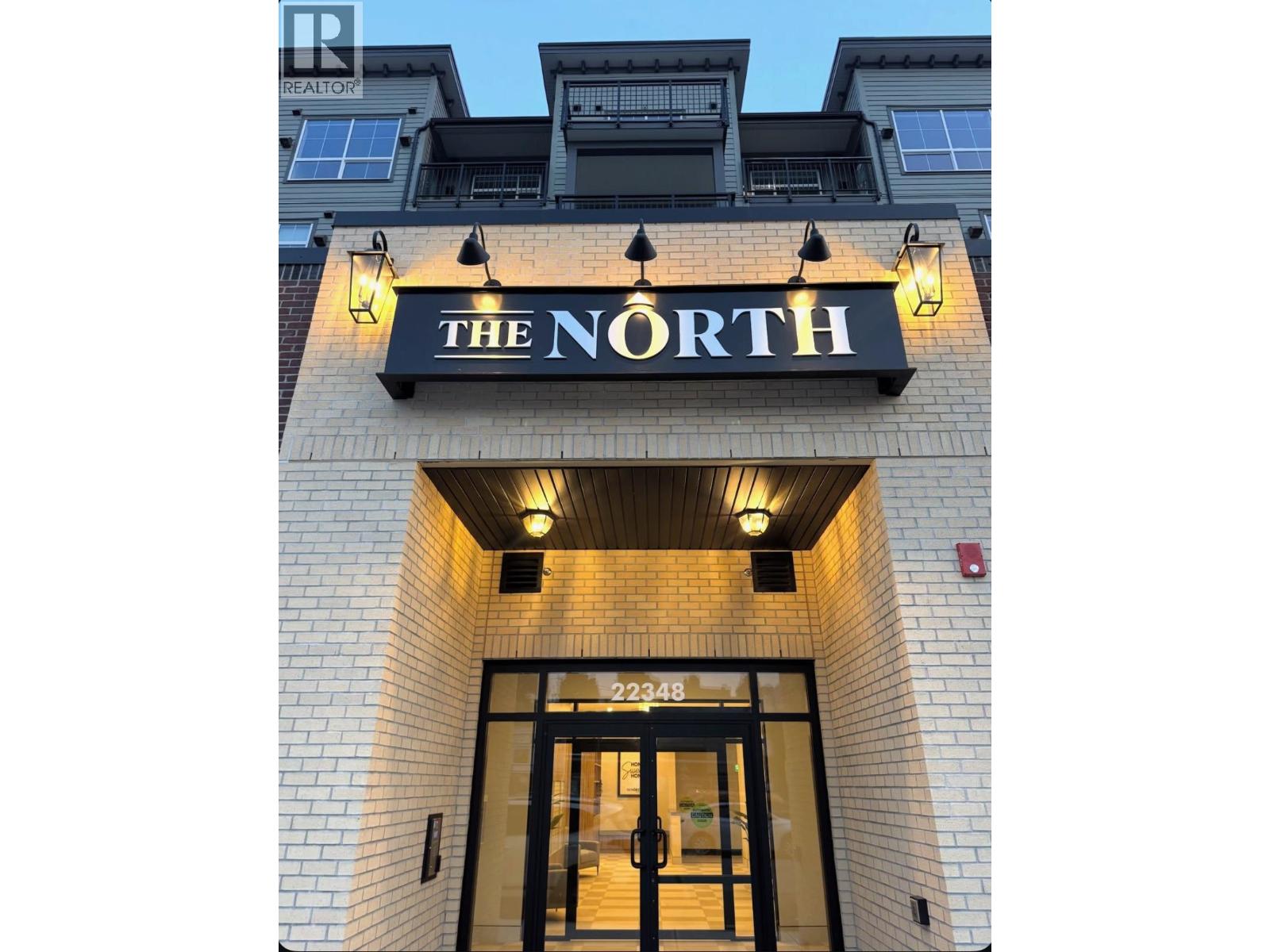 318 22348 NORTH AVENUE AVENUE