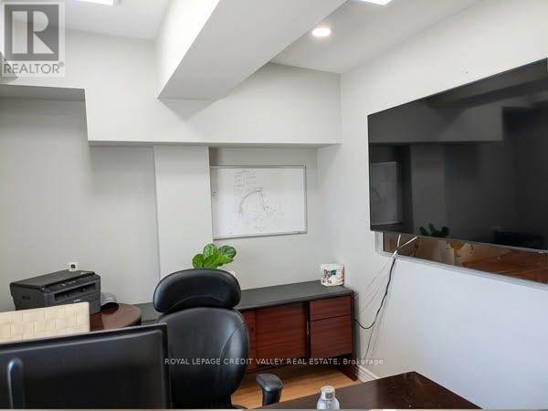 202a - 41 Queen Street E, Brampton, Ontario  L6V 1A3 - Photo 6 - W13869066