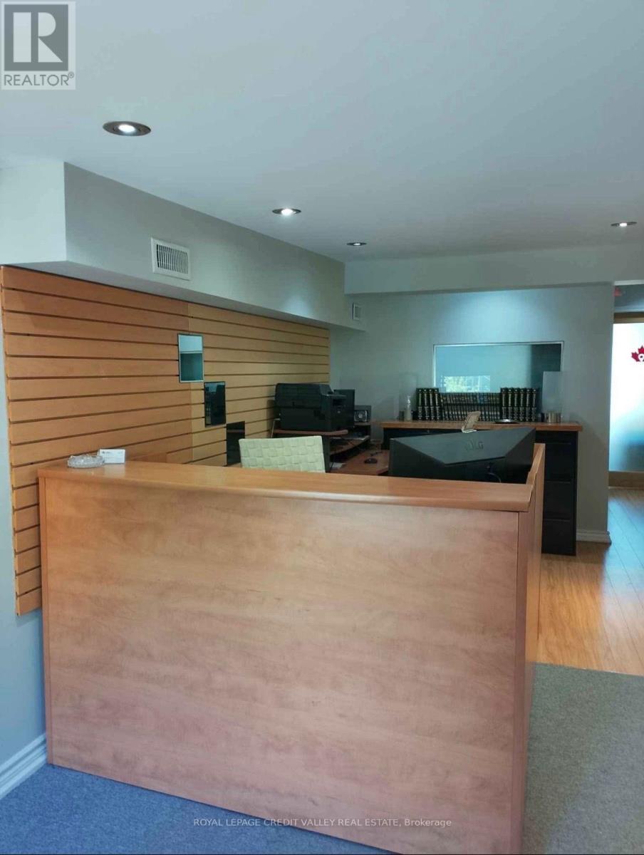 202a - 41 Queen Street E, Brampton, Ontario  L6V 1A3 - Photo 7 - W13869066