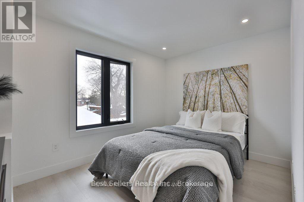2a - 172 Royal York Road, Toronto, Ontario  M8V 2V4 - Photo 4 - W13869132