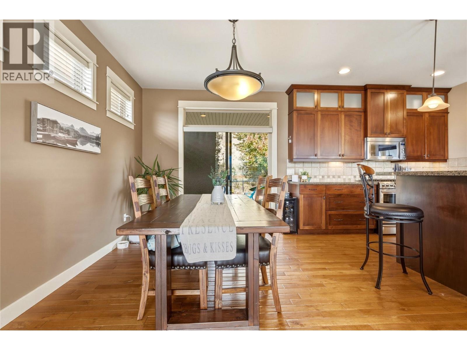 547 Mt. Tanner Place, Coldstream, British Columbia  V1B 4B4 - Photo 12 - 10402332