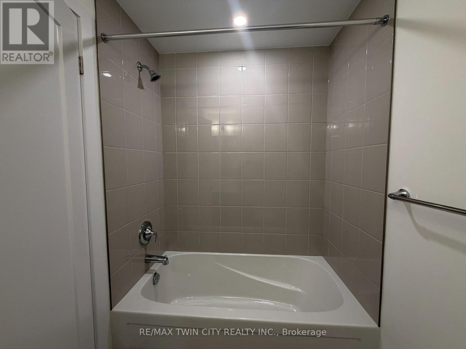 80 - 42 Lowes Road W, Guelph, Ontario  N1G 0K8 - Photo 16 - X13869052