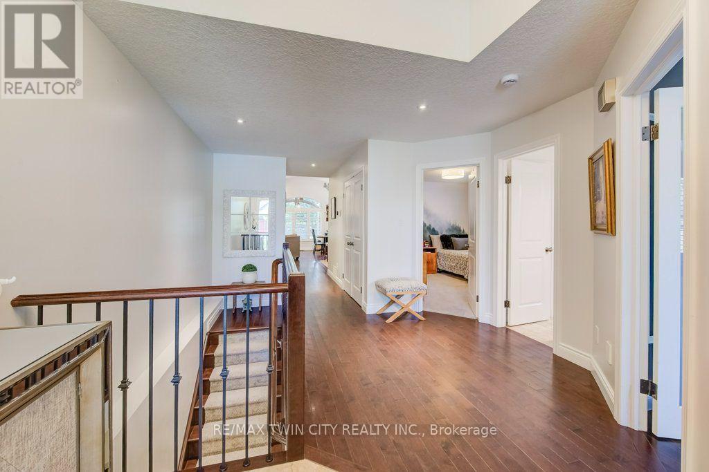 27 Coral Gables Crescent, Woolwich, Ontario  N3B 3P4 - Photo 7 - X13869076