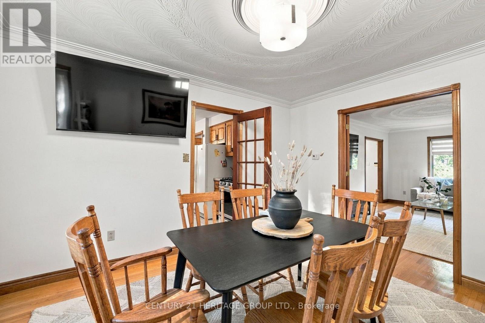 144 Lovers Lane, Hamilton, Ontario  L9G 1G8 - Photo 12 - X13869114