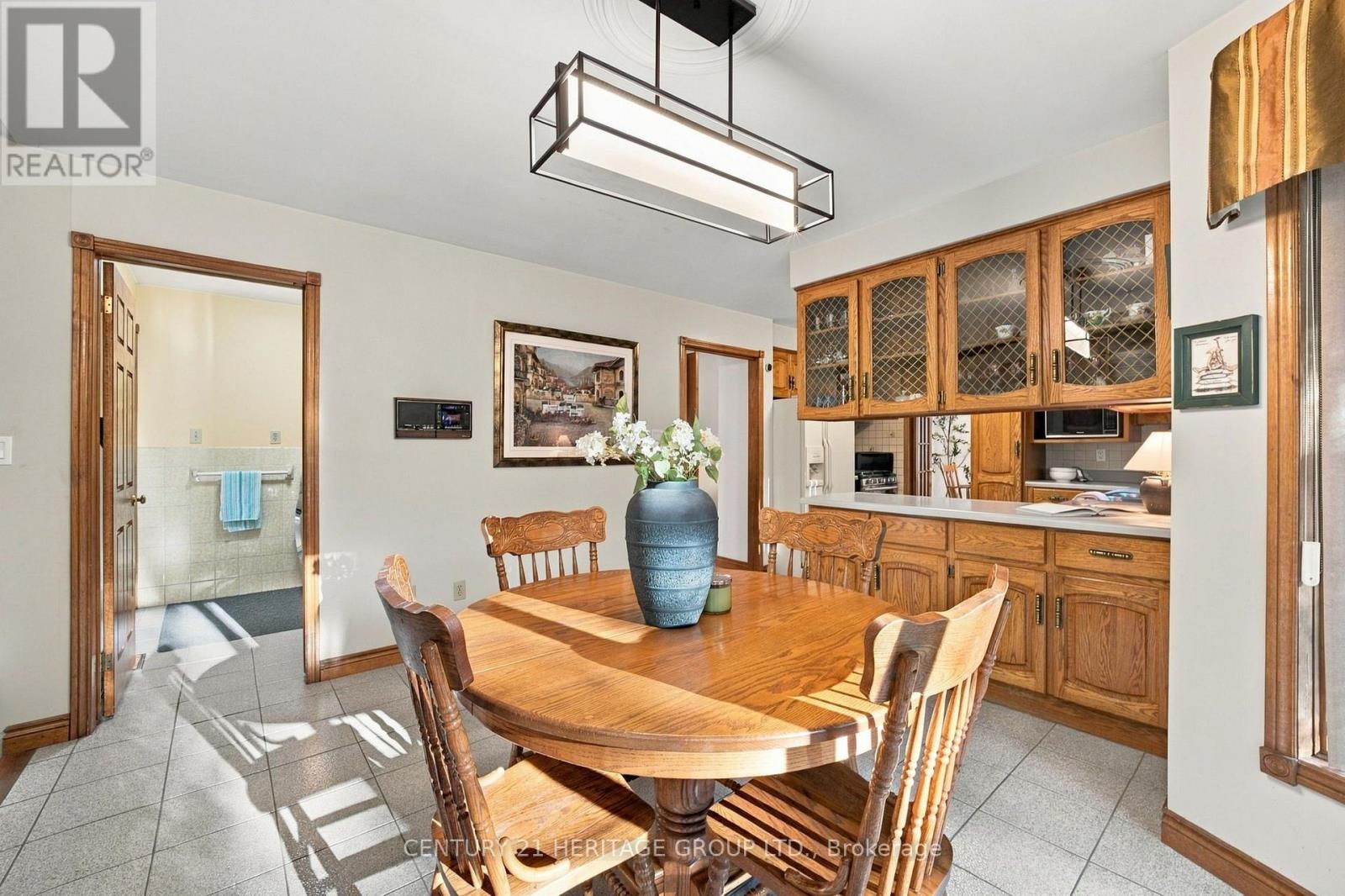 144 Lovers Lane, Hamilton, Ontario  L9G 1G8 - Photo 18 - X13869114