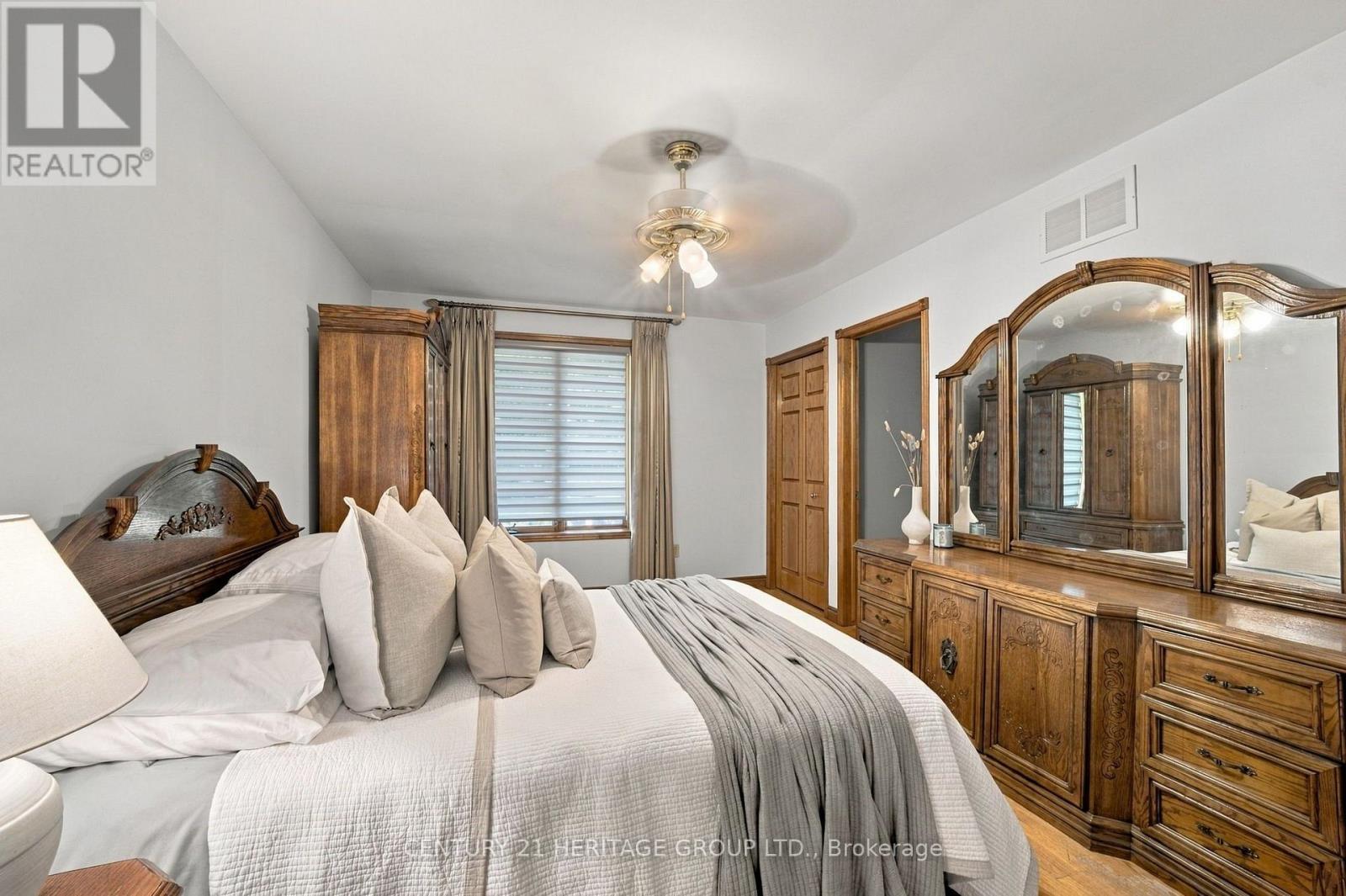 144 Lovers Lane, Hamilton, Ontario  L9G 1G8 - Photo 27 - X13869114